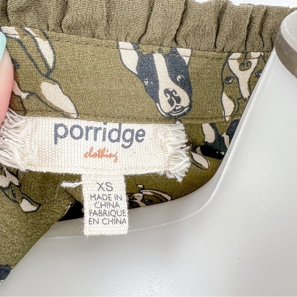 Porridge Anthropologie olive green blouse. Dog print inside - Picture 5 of 6